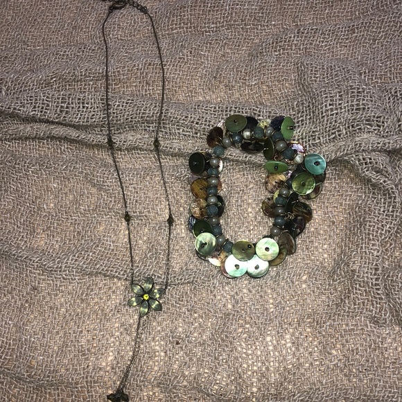 Bracelet and necklace - Picture 2 of 4